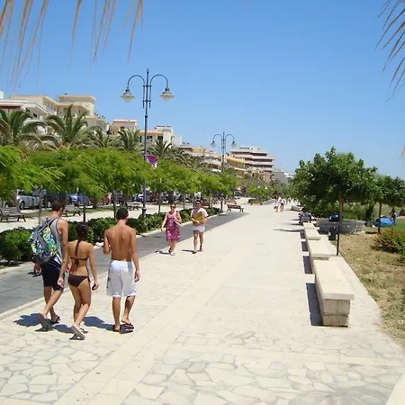 Guest house Oasi Del Sud 3*